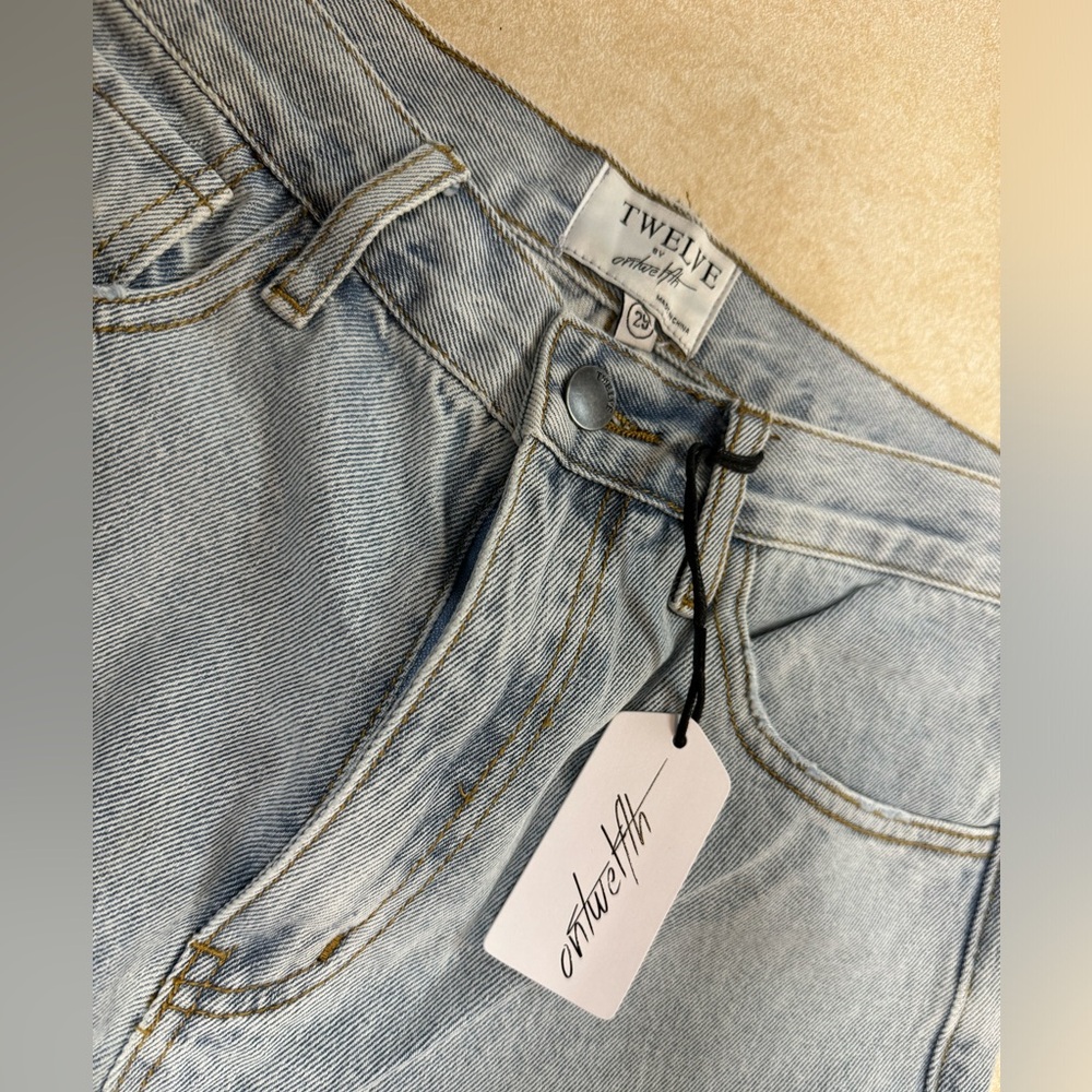 Brand new women’s jeans